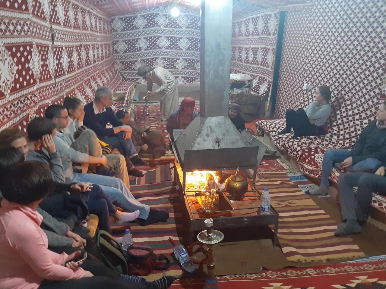 Wadi Rum Fire Camp Bagian luar foto